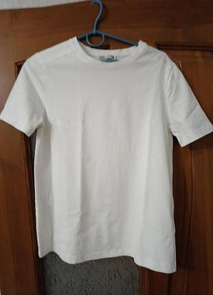 Футболка для мальчика zara
xs