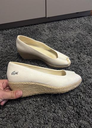 Жіночі текстильні еспадрильї на танкетці lacoste calavante.
