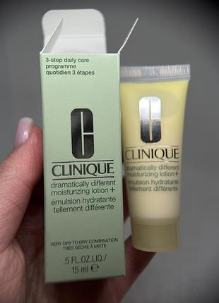 Clinique 3 steps dramatically different™ moisturizing lotion+ зволожуюча емульсія для сухої та дуже сухої шкіри 15мл 3