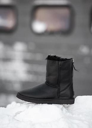 Ugg classic high zip leather black