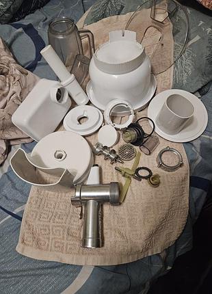 Продам кухонний комбайн bosch mum4855