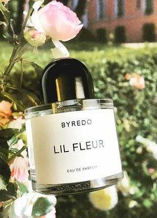 Парфумована вода byredo lil fleur для чоловіків і жінок