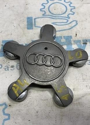 Центральный колпачок на диск audi a4 b8 08-16