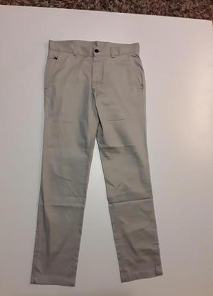Фирменные легкие брюки штаны 30р.
