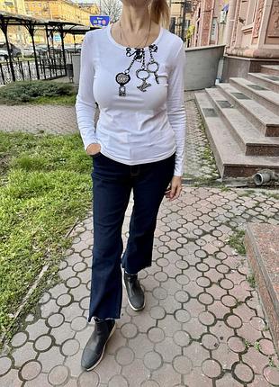 Футболка женская белая тонкая молодежная с длинным рукавом