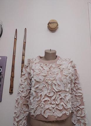 Просто шикарный свитер zara в цветы,новая коллекция