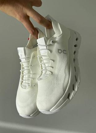Белые кроссовки унисекс loewe cloudtilt white х лойве 37
