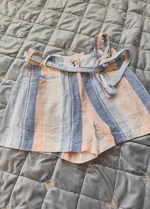 Муслиновые шорты primark. состояние идеальной ткани хорошего качества коттон.