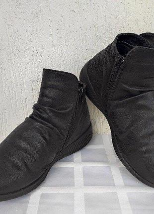 Суперлегкие ботинки текстильние skechers р.39