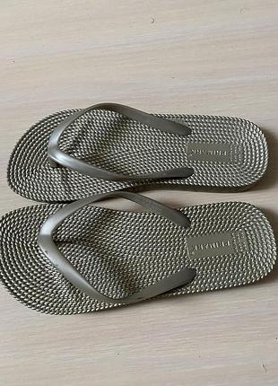 Вʼєтнамки primark