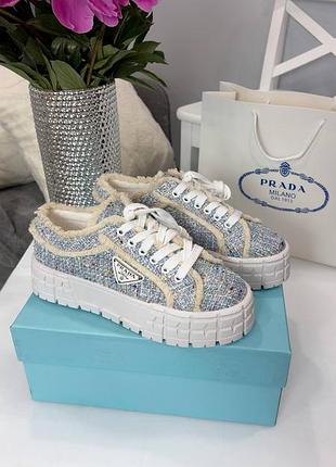 Жіночі брендові кеди prada
