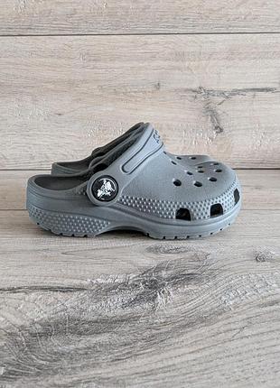 Шлепки сабо крокс crocs classic clog серые c8 15  р 25 см