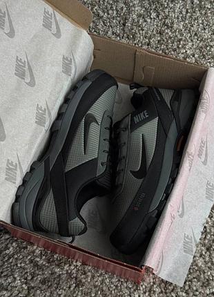 Nike rivah black 8