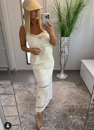 Платье zara с вышивкой