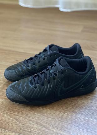 Футзалки бампы копы nike timempo legend x academy in shadow black размер 41
