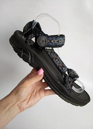 Босоножки teva 7