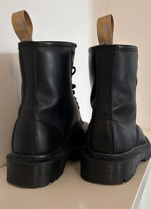 Жіночі чоботи dr. martens веганські 2