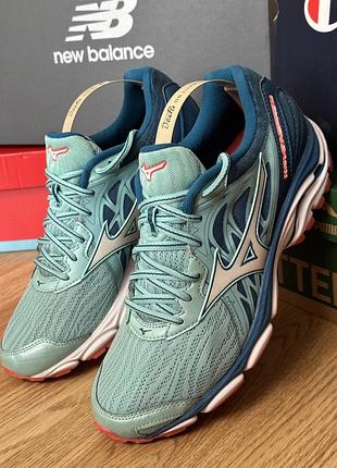 Mizuno wave inspire 14