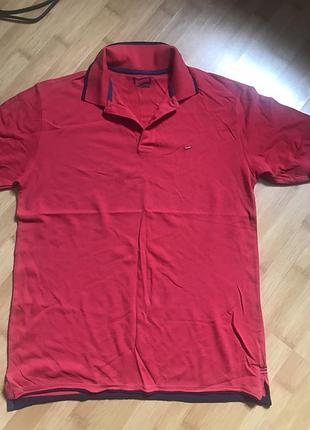 Футболка на розмір l-xl.