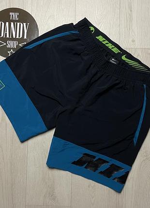 Мужские шорты nike, размер m