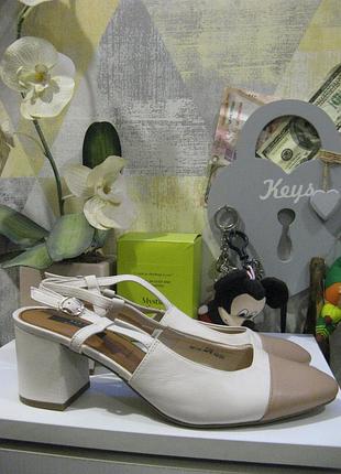 Босоніжки marks&amp;spencer 41.5 натуральна шкіра