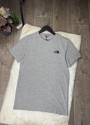 Футболка the north face