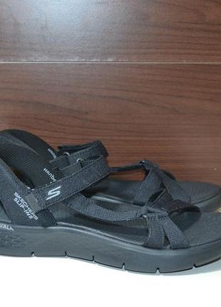 Skechers 39-40р сандалии босоножки оригинал