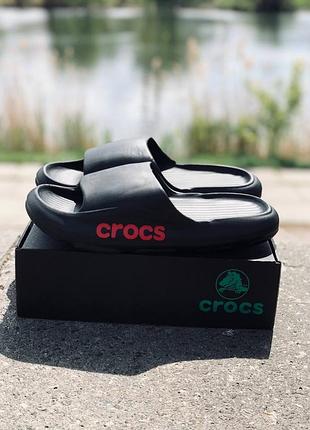 Шльопанці чоловічі крокс відкриті чорні чоловічі пінки crocs на літо 43 розмір останній розмір краща ціна