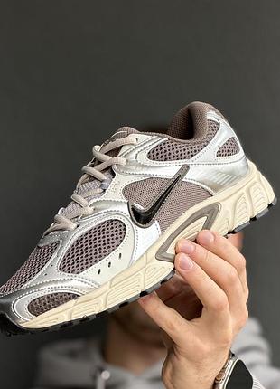 Чоловічі кросівки найк стильні молодіжні nike v5 rnr 41
