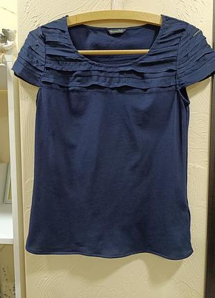 Футболка бренд massimo dutti. трикотаж, с шелком.