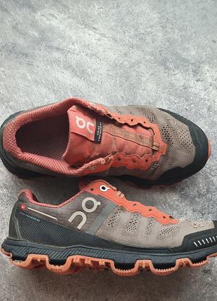 Кроссовки для треккинга с мембраной on running cloudventure waterproof