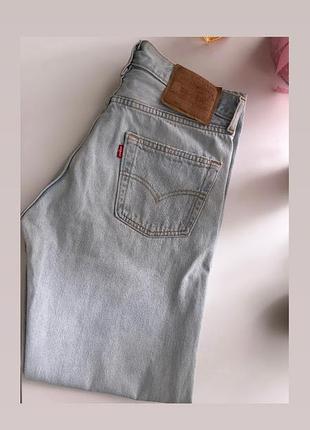 Жіночі прямі джинси levi’s,стан гарний