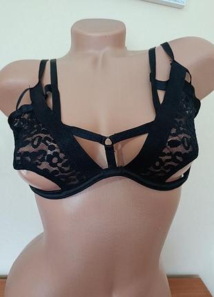 Эротический бюстгальтер ann summers 3