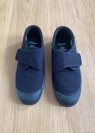 Нові кеди clarks