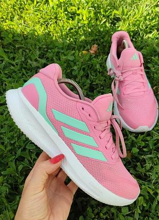Жіночі кросівки adidas 41рр
