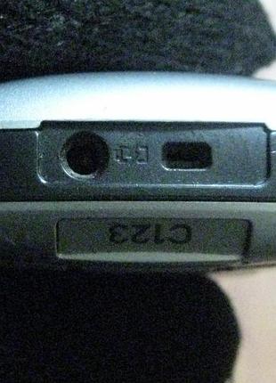 Мобильный телефон motorola c123 6