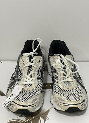 Кросівки asics