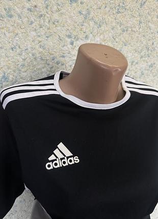 Футболка adidas жіноча