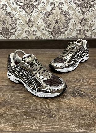 Кросівки asics розмір 40 25 см