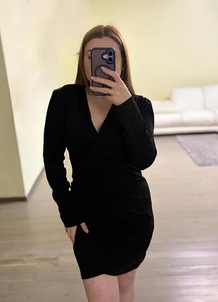 Сукня жіноча