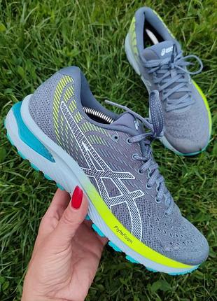 Жіночі кросівки asics gel-cumulus 22