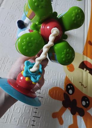Игрушка для малыша на стульчик для кормления на присоске 2