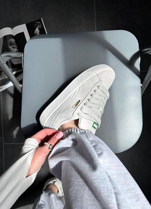 Жіночі кросівки пума суеде стильні красиві повсякденні puma suede xl grey white 39