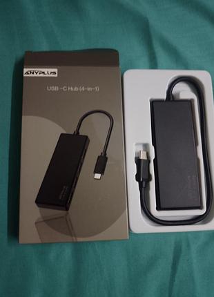 Usb-c хаб бренду anyplus (модель ht-00603c), який розширює один порт usb-c до чотирьох