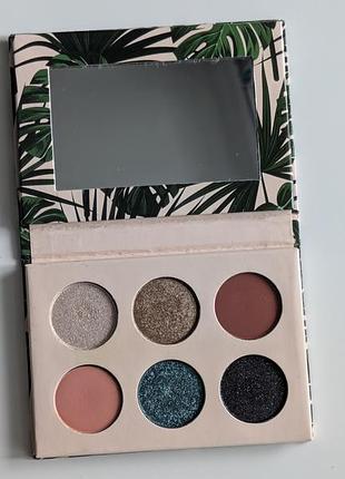 Палетка теней dose of colors iluvsahii palette