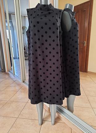 Красиве в горох плаття 👗