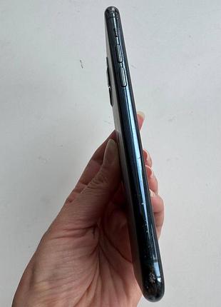 Iphone 11 pro 64gb midnight green. 3