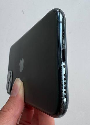 Iphone 11 pro 64gb midnight green. 5