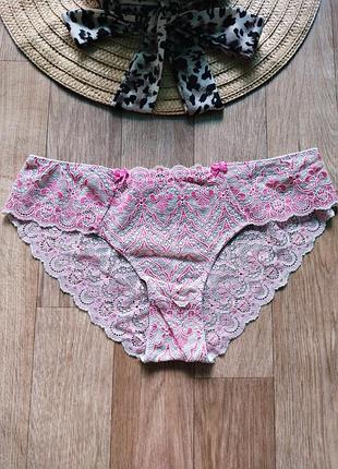 Изысканные кружевные трусики intimissimi