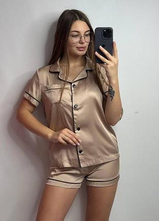 Женская шелковая пижама двойка кофта и шорты из качественной ткани шелк армани комплект для отдыха s, бежевый
